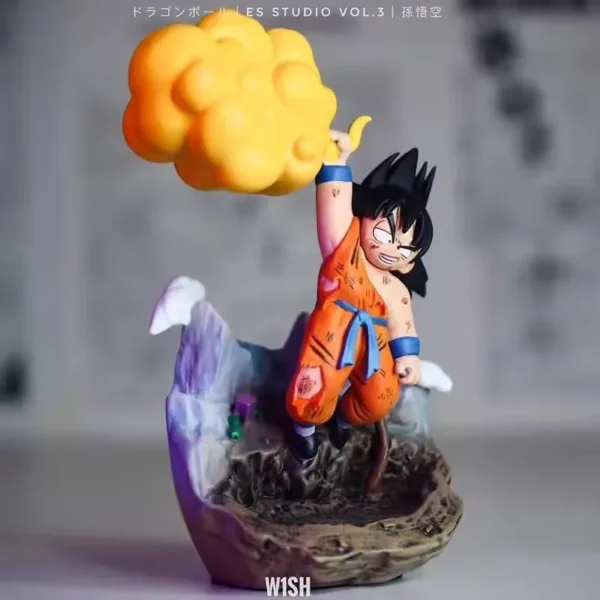 Figuras De Dragon Ball Goku Con Nube Voladora